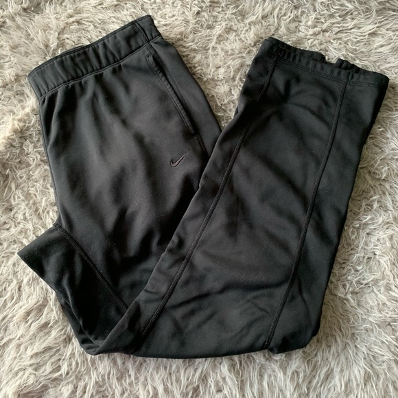 Nike Pants - 🌻 Nike therma-fit sweatpants
